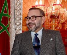 جلالة الملك يستقبل عددا من السفراء الأجانب