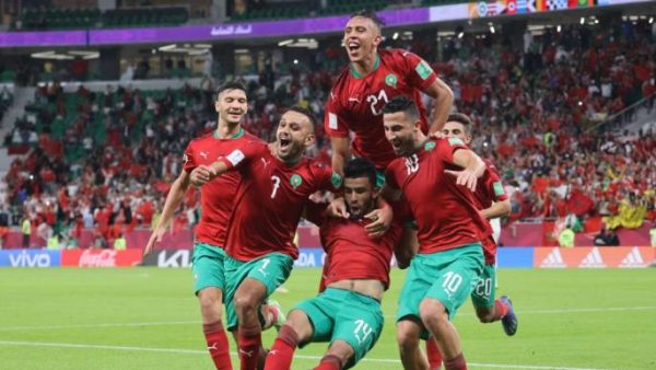 خليلوزيتش يستدعي 3 لاعبين جددا لتعزيز صفوف المنتخب المغربي وسط انتقادات لاستبعاده زياش والمزراوي