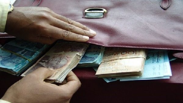 بني ملال …15 مليون رشوة ، تطيح بقاضي  بمحكمة الإستئناف