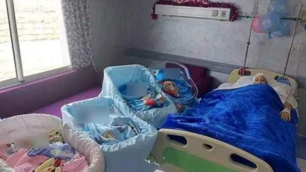 الجديدة …سيدة تلد 4 توائم في أول ولادة لها