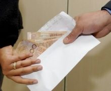 القنيطرة …رشوة بقيمة 5 ألاف درهم تضع عون سلطة في السجن