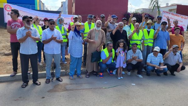الرباط …محنة تجاوزت 17 سنة …ضحايا الوداديات السكنية ينظمون وقفة احتجاجية ويطالبون بتدخل الجهات المعنية