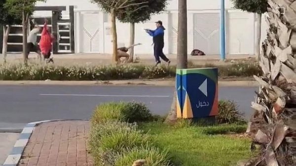 ضابط أمن ممتاز يطلق الرصاص على والدة وشقيقة سيدة كان يود الإرتباط بها وينتـ ـحر ( صور )