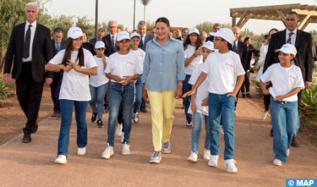 صاحبة السمو الملكي الأميرة للا حسناء تدشن بمراكش منتزه الزيتون ب”غابة الشباب”