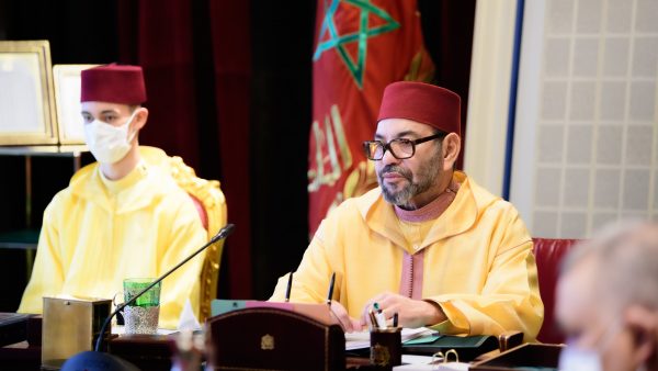 جلالة الملك يوجه خطابا ساميا إلى شعبه الوفي مساء اليوم الأحد بمناسبة الذكرى 47 للمسيرة الخضراء