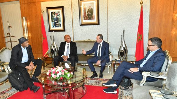 تصريح رئيس الاتحاد الافريقي لكرة لدى وصوله للمغرب ( فيديو )