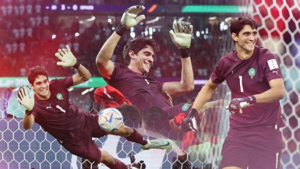 ياسين بونو ضمن قائمة المرشحين السبعة لجائزة أفضل حارس مرمى لسنة 2022 (فيفا)