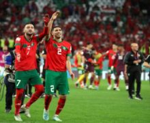 الرئيس ماكي سال يهنئ أسود الأطلس على تأهلهم ” الرائع ” لدور ربع نهائي مونديال قطر 2022