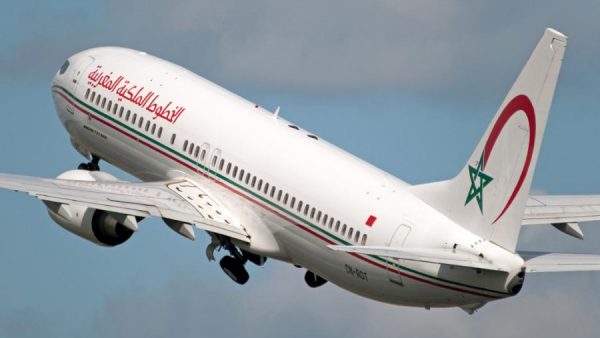 الجزائر ترفض فتح المجال الجوي أمام طائرة المنتخب المغربي