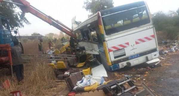 مصـ.ـرع 19 شخصا في اصطدام بين شاحنة وحافلة لنقل المسافرين شمال السنغال
