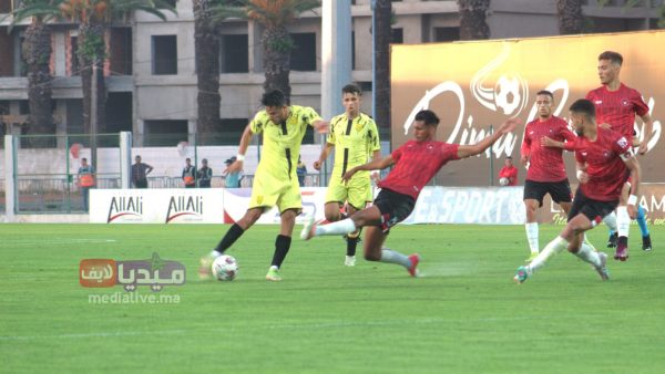 شباب المحمدية يسحق فريق المغرب الفاسي بثلاتية نظيفة