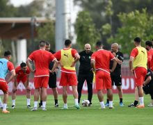 “الأسود” يبدأون استعداداتهم لمباراتي الرأس الأخضر وجنوب إفريقيا