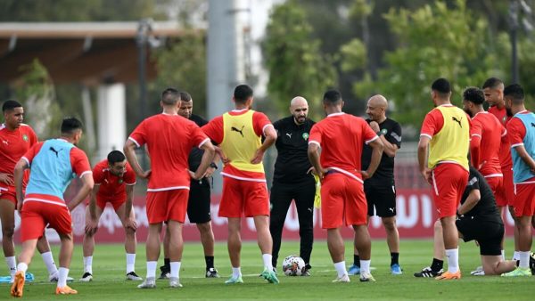 “الأسود” يبدأون استعداداتهم لمباراتي الرأس الأخضر وجنوب إفريقيا