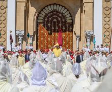 صحيفة «الغارديان» تختار صورة للملك ضمن الصور الأكثر تميزا في العالم