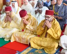 أمير المؤمنين يؤدي صلاة الجمعة بمسجد حسان بالرباط