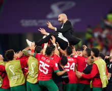 الركراكي يستدعي   لاعب من الوداد ومن الرجاء لكتيبة الأسود