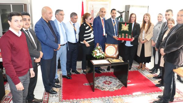 الأمانة العامة للمنظمة المغربية لحقوق الإنسان ومحاربة الفساد تعقد لقاءا تواصليا مع وكيلة الملك بمحكمة المحمدية ( بلاغ + صور )