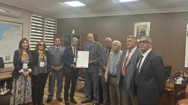 منظمة حقوقية تعقد لقاءا تواصليا مع عبد المجيد الملكوني القائد الجهوي للدرك الملكي بالدار البيضاء. ( بلاغ + صور )