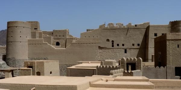 عمان …واحة بهلا الأسطورية  التي يسكنها الجن والعفاريت