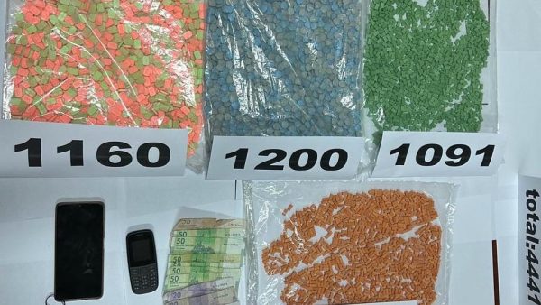 فاس…..رحلة للأقراص المهلوسة تنتهي بمحطة القطار واعتقال شاب وشابة .