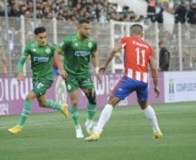 المغرب التطواني يجبر الرجاء على اقتسام نقاط المقابلة.