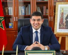 وزير الشباب والثقافة والتواصل المغربي  يفوز بجائزة في مصر