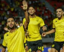 المغرب الفاسي يقصي إتحاد طنجة ويتأهل لدور ثمن نهاية كأس العرش.