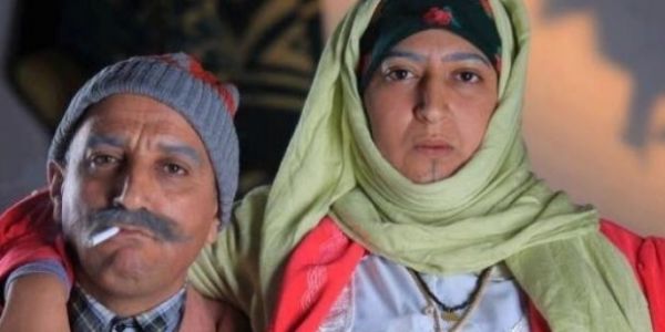 دنيا بوطازوت تستفز من جديد حسن الفد …” أنا جيت عندك نجمة ماشي بدون إسم “