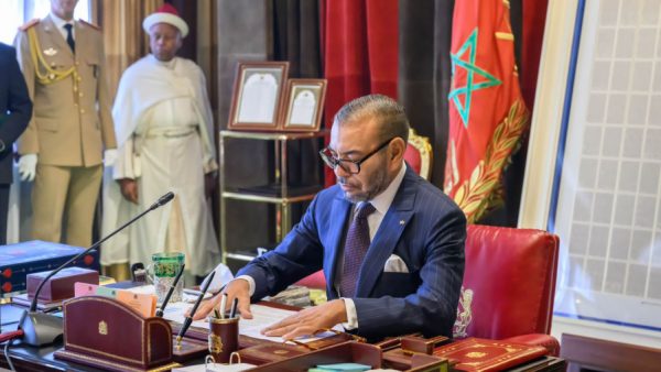 الملك محمد السادس يتلقى برقيات تهاني من ملوك ورؤساء وأمراء الدول الإسلامية بمناسبة عيد الفطر