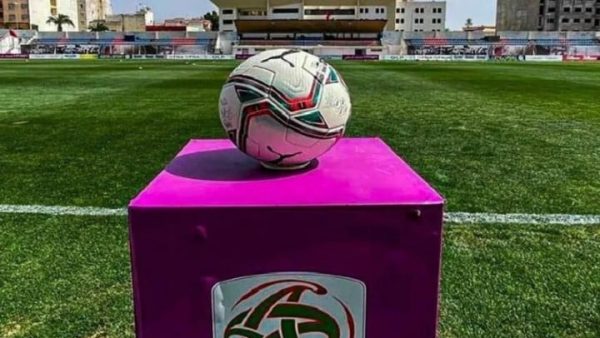 عودة عجلة الدوري الإحترافي إلى الدوران.