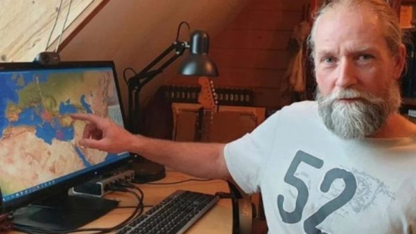راصد الزلازل الهولندي يحذر سكان العالم : تأهبوا بين 11 و13 إبريل