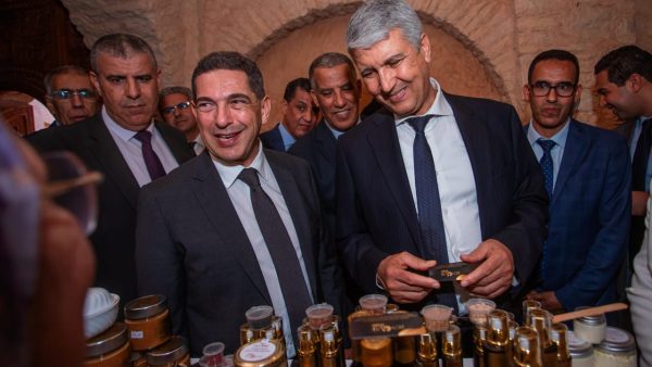آكادير….وزير الفلاحة يفتتح المعرض الدولي للأركان