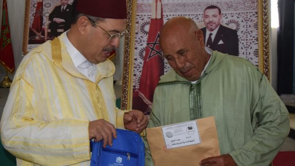 عمالة سطات تودع حجاج الإقليم وتدعوهم لأداء مناسكهم بكل خشوع   
