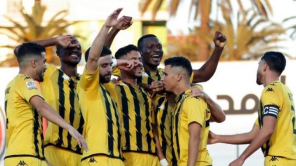 المغرب الفاسي و حسنية أكادير يقتسمان نقاط المقابلة