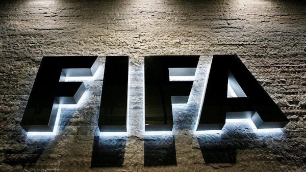 لجنة FIFA التأديبية تصدم  اتحاد غينيا الاستوائية واللاعب إميليو نسوي لوبيز