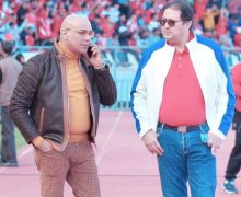 المحمدية …وقفة احتجاجية أمام العمالة للمطالبة باستقالة رئيس ومكتب فريق شباب المحمدية .