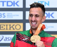 سفيان البقالي: الوسام الملكي سيزيدني قوة وفخرا لتمثيل المغرب أحسن تمثيل في التظاهرات الرياضية العالمية الكبرى