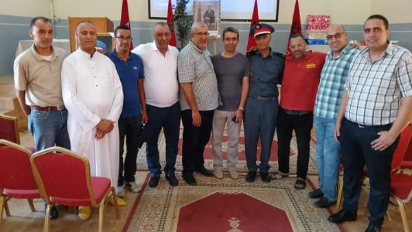 بالأحضان وبالدموع فعاليات المجتمع المدني تودع قائد مركز الدرك الملكي بسوق السبت أولاد النمة