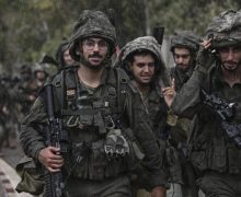 بالصورة “جرذان ضخمة” تُهــ..ـاجم جنود جيش الاحــ..ـتلال في قاعدة عسكــ..ـريَّة