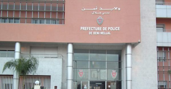 بني ملال …..توقيف شخص انتحل صفة مسؤول للنصب على نساء بدواعي توظيفهن