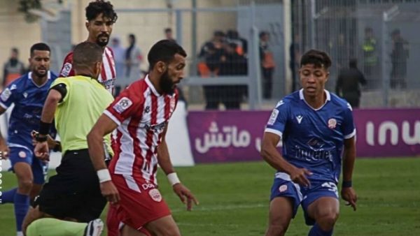 النادي المكناسي يدخل موكوينا دائرة الشك بعد الفوز على الوداد