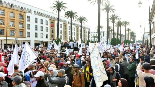 القانون التنظيمي للإضراب،يدفع عدة هيئات نقابية لتنظيم إنزال وطني يوم الأحد بالرباط