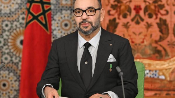 تداول لائحة تتعلق بوزراء وكتاب دولة جدد تم تعينهم اليوم  من طرف الملك