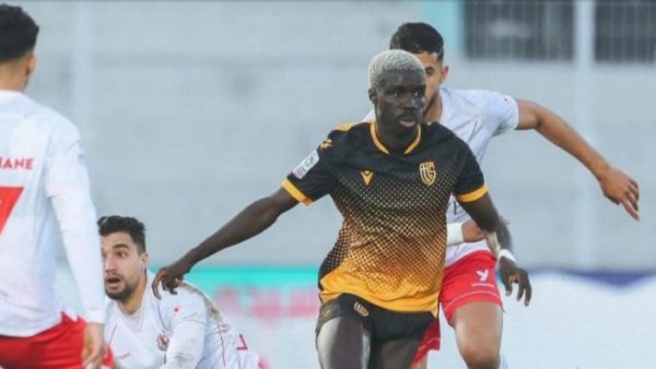 ديربي الرباط بين الفتح وتواركة ينتهي بفوز الفتح