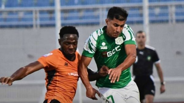 الدفاع الجديدي يفرمل سرعة نهضة بركان ويجبره على التعادل