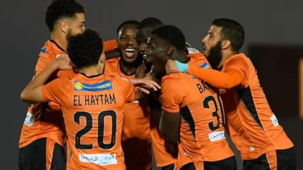 نهضة بركان ينتصر على المغرب الفاسي ويواصل الريادة