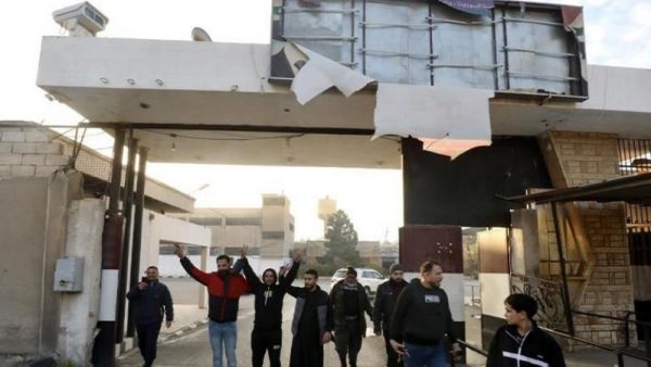 فيديوهات ….  شاهدوا  فــ..ـضائــ..ـع بشار الأسد لمعاملة معارضيه في السجون