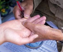 تمارة …..توقيف 6 أشخاص من بينهم سيدتان  ينصبون على المواطنين بطريقة ” السماوي “