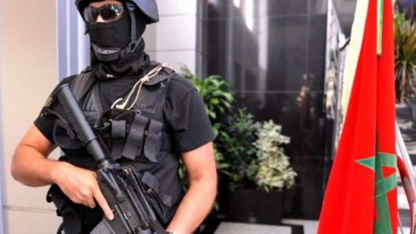 توقيف أستاذ يتبنى الفكر المتشدد لتنظيم “داعــ..ـش” الإرهــ..ـابــ.ـي بتاوريرت