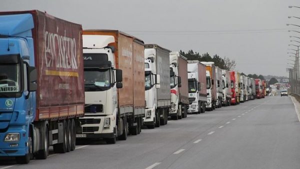 إضراب لأرباب الشاحنات سيشل حركة  ميناء الدارالبيضاء ل 24 ساعة